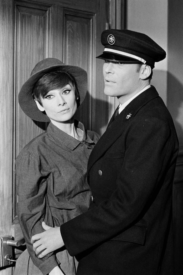 Audrey Hepburn and Peter O'Toole, How to Steal a Million 