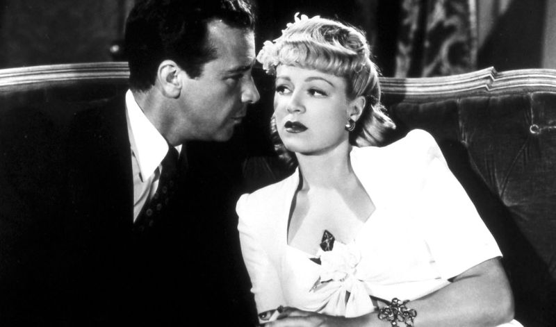Claire Trevor and Dick Powell in Murder, My Sweet