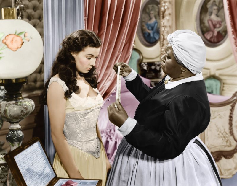 Hattie McDaniel and Vivien Leigh in Gone With the Wind