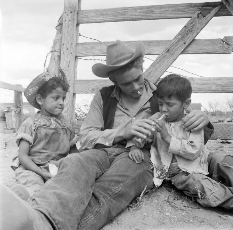 James Dean, Behind the Scenes of Giant