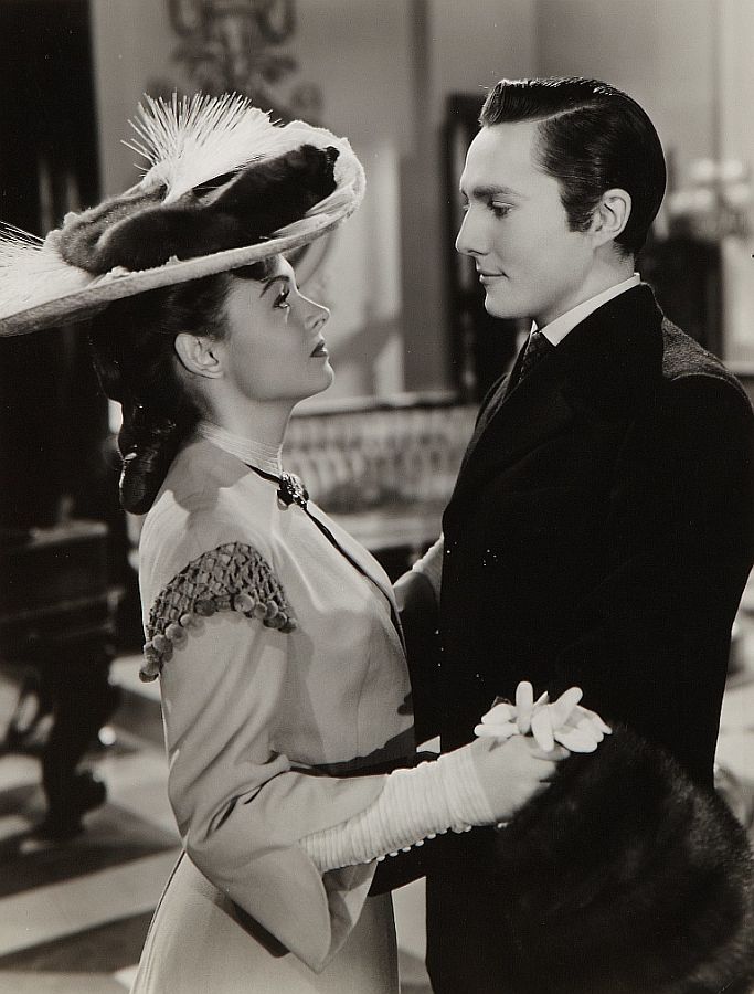 Donna Reed and Hurd Hatfield in The Picture of Dorian Gray 