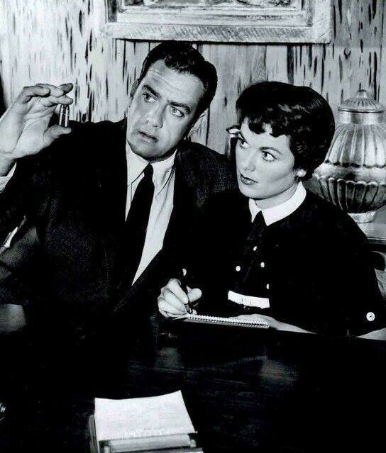 Barbara Hale and Raymond Burr in Perry Mason