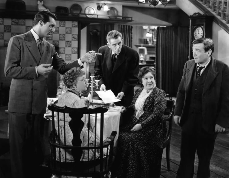 Josephine Hull, Jean Adair, Cary Grant, Peter Lorre, and Edward Everett Horton in Arsenic and Old Lace 
